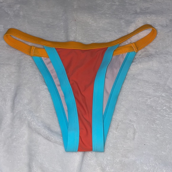 Collection of brand new bikini bottoms! - Picture 2 of 13